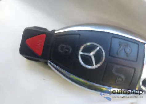 2014 Mercedes-Benz Cla 250 z USA, uszkodzony, nr VIN WDDSJ4EB7EN124192